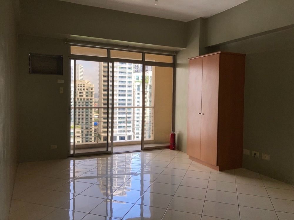 Paseo Parkview Suites Studio-type for SALE (Category: Apartments & Condos) located in Makati City. Submitted by lemontreerealestateinc. (Listing ID 1466586648, Image 3). Description: FOR SALE PASEO PARKVIEW SUITES Salcedo Village, Makati City Semi-furnished Studio-type condominium unit for sale at Paseo Parkview Suites with a 36 sqm floor area. This Semi-furnished condo in Salcedo Village offers a comfortable and convenient lifestyle in a prime l