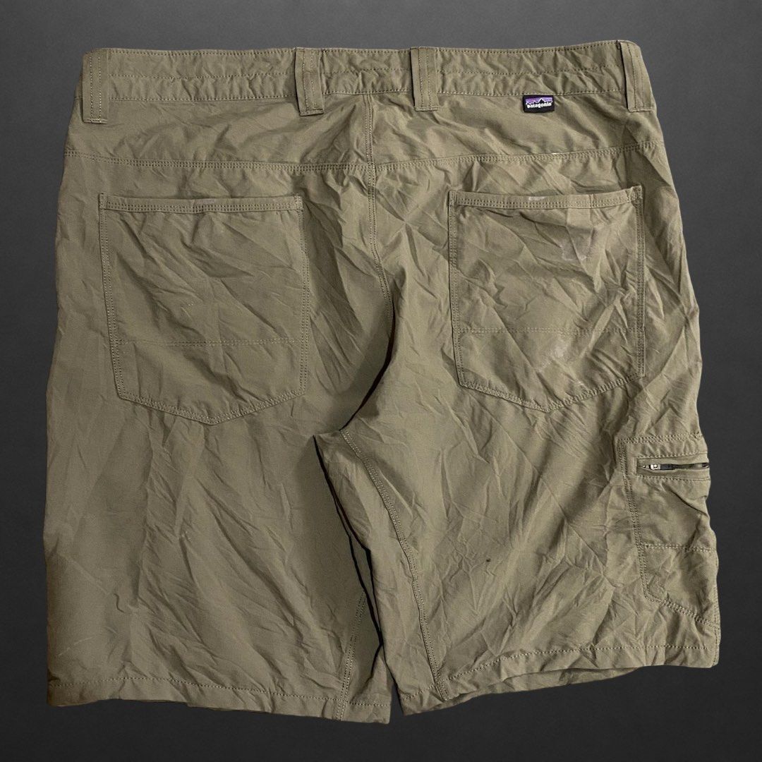 Patagonia Hiking Short (Category: Shorts) located in Mandaue City. Submitted by secondrevive.ph (Listing ID 1466577864, Image 3). Description: no issue excellent 10/10 color rate waist: 36 length: 20inches hem: 11inches 500+sf.