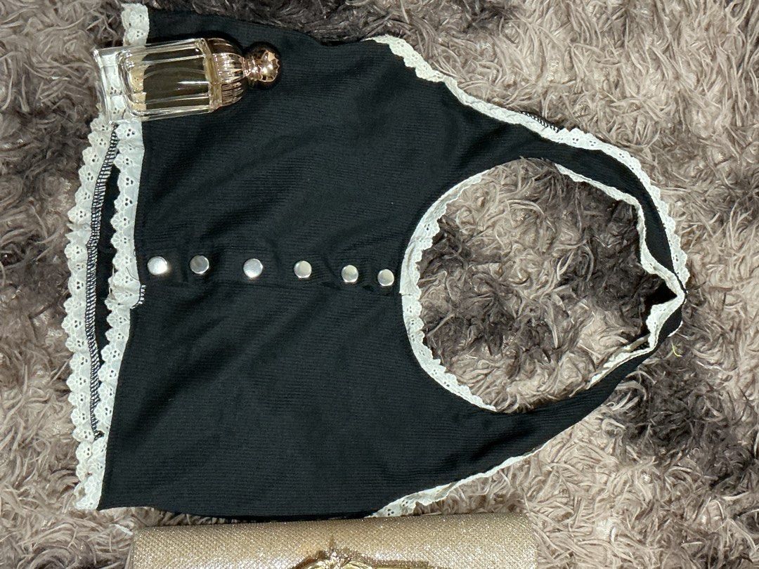 Perfect for swimming (Category: Sleeveless) located in Manila. Submitted by de_annecloset (Listing ID 1466675337, Image 3). Description: .