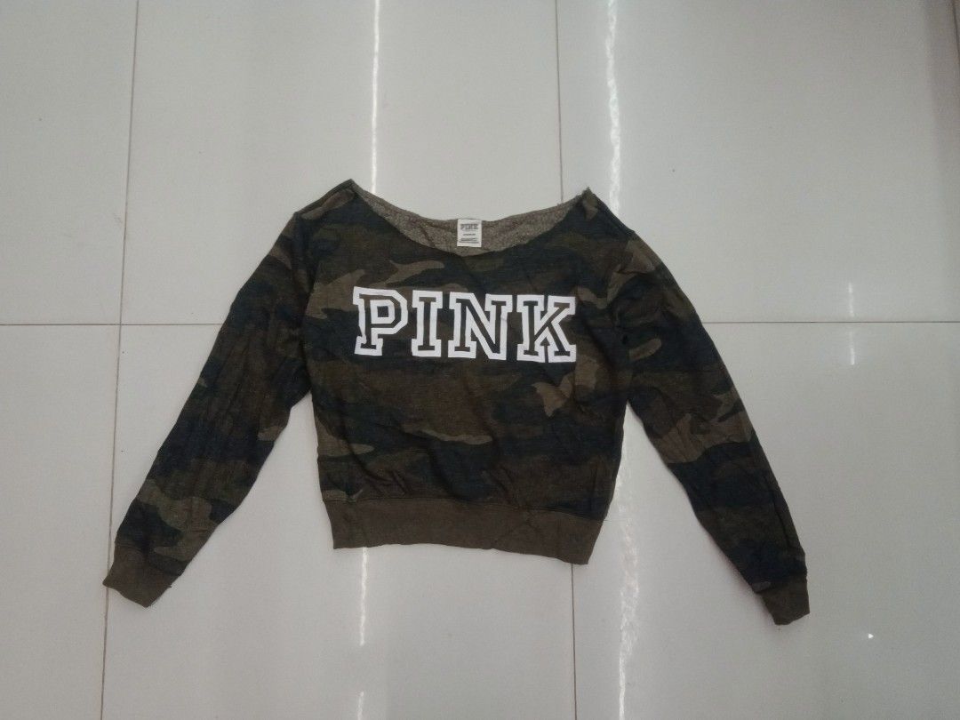 Pink Victoria secret (Category: Activewear) located in Dumanjug. Submitted by goldenforest.f91668 (Listing ID 1466618060, Image 1). Description: med to large pink Victoria secret camouflage off shoulder as new ,no issue cebu location.
