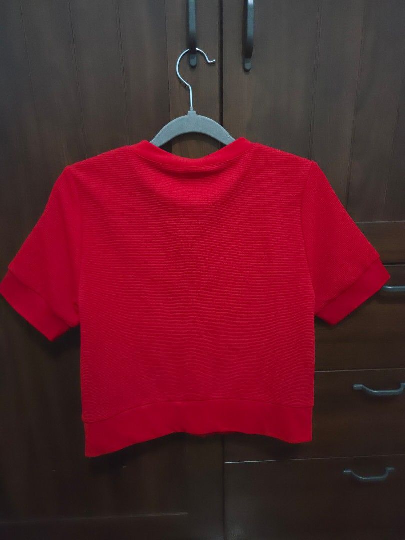 Plain & Prints Jeiska Red Cardigan Size S (Category: Coats, Jackets and Outerwear) located in Quezon City. Submitted by sashasarisarishoppe (Listing ID 1466668715, Image 2). Description: - Brand: Plain & Prints - Item: Short sleeve cardigan - Color: Bright red - Size: Small (S) - Condition: Brand new with tags (BNWT), never worn - Details: V-neck, button-down front, ribbed texture, and folded sleeve cuffs - Original Retail Price: PHP 1,598.00.