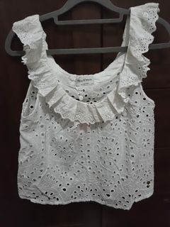 (Category: ) located in . Submitted by sashasarisarishoppe (Listing ID 1466670719, Image 1). Description: .