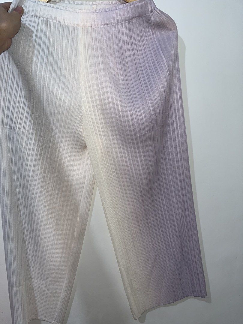 Pleats Please Wide Leg Pastel Gradient (Category: Other Bottoms) located in Santa Rosa. Submitted by lanadeldios (Listing ID 1466769155, Image 2). Description: .