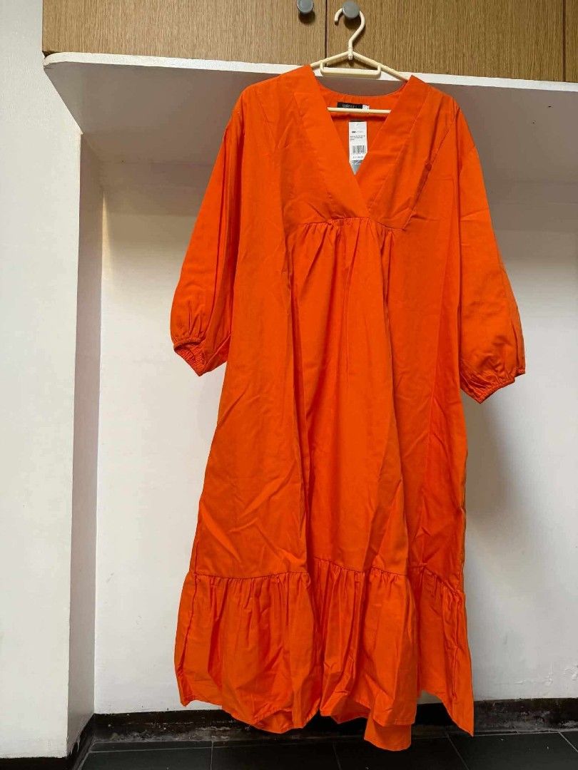Plus Size Orange Dress (Category: Dresses) located in Manila. Submitted by atozstuff (Listing ID 1466631046, Image 1). Description: Bought the wrong size.