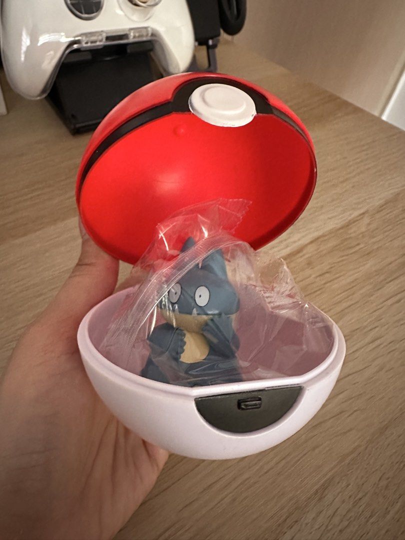 Jollibee Kids Meal Pokémon Evolution Surprise Figures Set (Category: Designer & Blind Box Toys) located in Mandaluyong City. Submitted by deerselu (Listing ID 1466606278, Image 2). Description: 🐺 Riolu - ₱120 🐻 Munchlax - ₱150 🔥 Psyduck - ₱150 🦆 Golduck - ₱150.