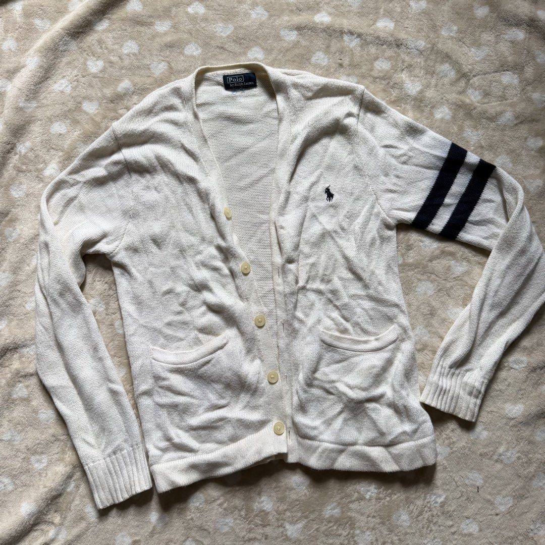 Polo Ralph Lauren (Category: Longsleeves) located in Manila. Submitted by shefindshope (Listing ID 1466632168, Image 1). Description: please, read our profile before purchasing. NEED WASH & may color bleeding siya sa may sleeves.
