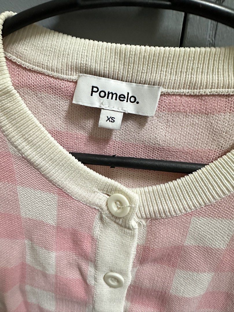 Pomelo White Pink Patterned Short Sleeve Top/Cardigan (Category: Blouses) located in Hermosa. Submitted by alxgtz (Listing ID 1466718930, Image 2). Description: Used twice Good as new Very comfy material.
