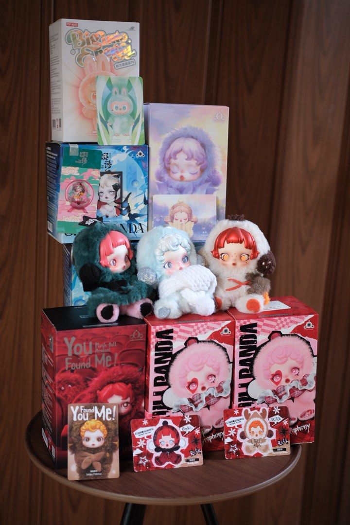 Popmart Skullpanda Labubu assorted (Category: Designer & Blind Box Toys) located in Binan City. Submitted by karachan27 (Listing ID 1466716272, Image 1). Description: Can send more photos as proof its authentic legit Rfs : quiiting.