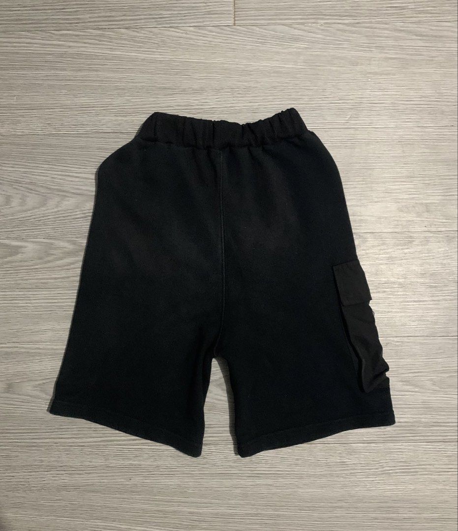 Prada Athletic Youth Shorts (Category: Babies & Kids Fashion) located in Pozorrubio. Submitted by plco. (Listing ID 1466728944, Image 2). Description: Prada Athletic Youth Shorts W 20-25 L 18 Hem 9.5 color rate: 9/10 excellent condition cut washtags no other issues.