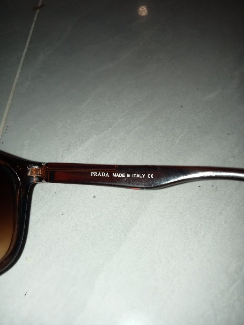 Prada Sunglasses (Category: Luxury Accessories) located in Iloilo. Submitted by steven.thrift (Listing ID 1466745517, Image 3). Description: Prada sunglasses.