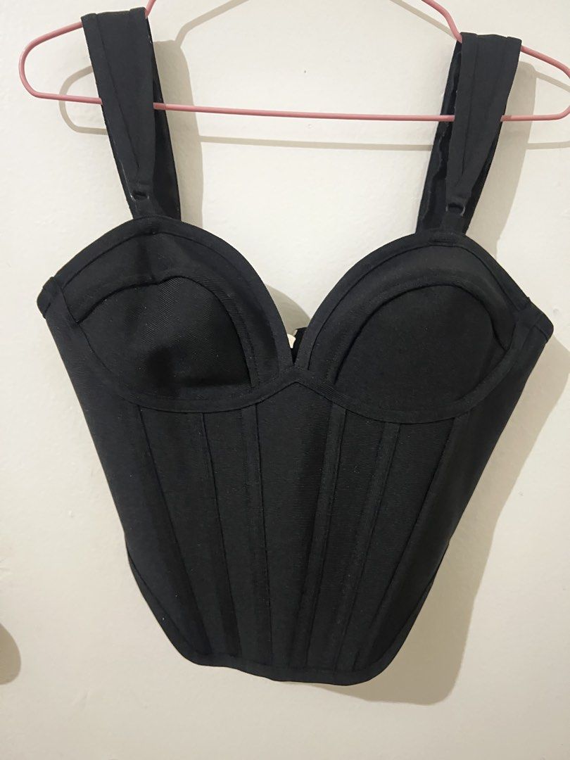 PrettyLittleThing Black Corset top (Category: Sleeveless) located in Quezon City. Submitted by http.ashi (Listing ID 1466673059, Image 2). Description: - Fits Small-Semi Med - Like new condition.