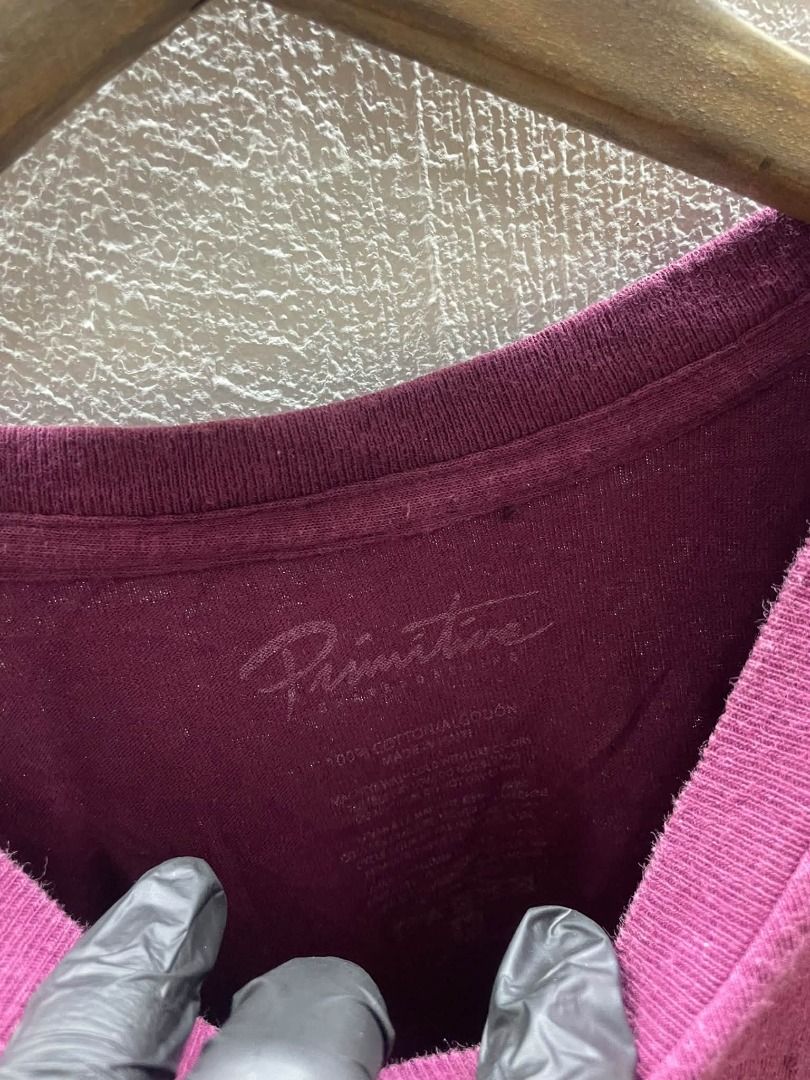 PRIMITIVE (Category: Tshirts & Polo Shirts ) located in Caloocan City. Submitted by j3ngsanity (Listing ID 1466709885, Image 3). Description: DIMES : 21x28 BEST FIT LARGE ISSUE : MIN CRACKS .