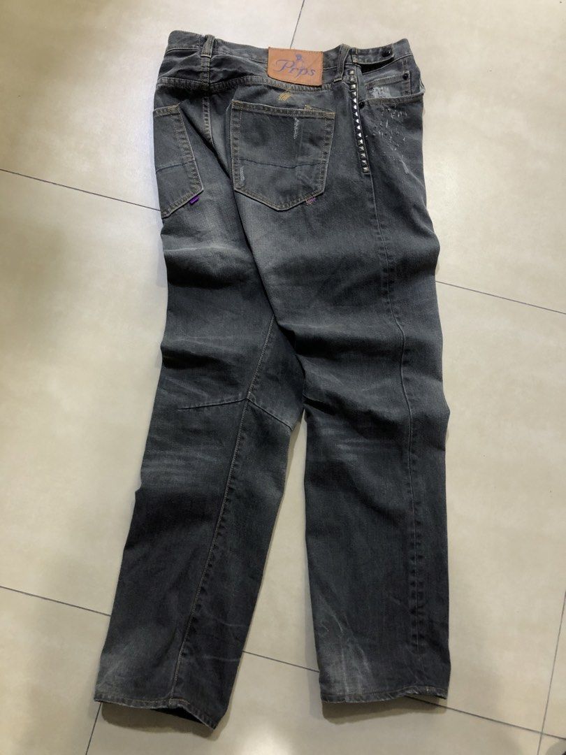 prps japan (Category: Jeans) located in Manila. Submitted by zethfromm4dw0rld (Listing ID 1466646629, Image 1). Description: 34-35 waistline 42 length 13.5 thigh 8 hem LASPIÑAS LOC PM IF INTERESTED .