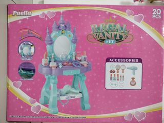 (Category: ) located in . Submitted by shop_with_nicer (Listing ID 1466617020, Image 1). Description: .