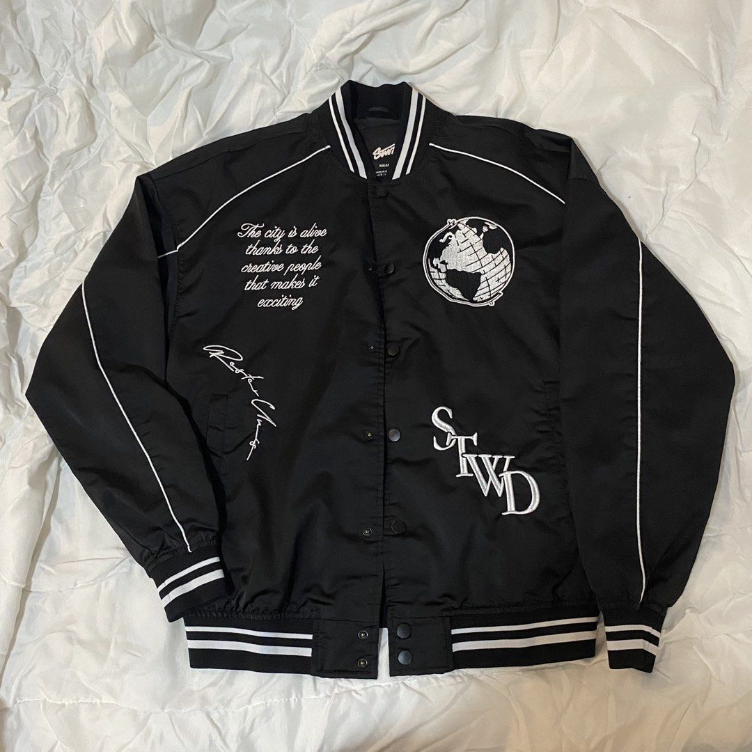 Pull & Bear STWD Black Varsity Bomber Jacket (Category: Coats, Jackets and Outerwear) located in Manila. Submitted by sugarcane888 (Listing ID 1466708768, Image 2). Description: ⭐️ Pull & Bear STWD Black Varsity Bomber Jacket 📌 Fits S-M 📌 Unisex 📌 In good condition.