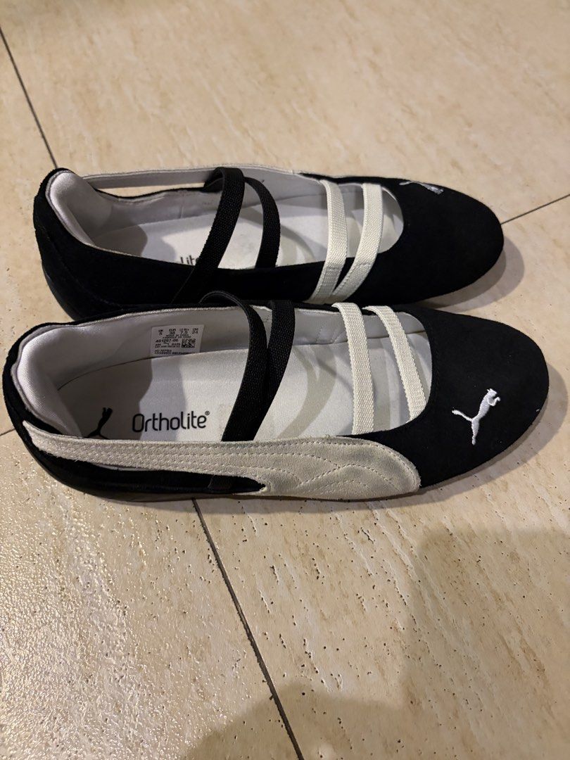 Puma Ballet Speed Cat 7.5 (Category: Sneakers) located in Pasig City. Submitted by kalakalankalakalan (Listing ID 1466716079, Image 3). Description: Puma Ballet Speed Cat 7.5 First owner Purchased in HK Only used a few times. Like new. ₱2,500 Grab Lalamove c/o buyer.