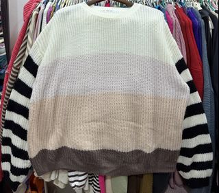 (Category: ) located in . Submitted by knitting.meow (Listing ID 1466573442, Image 1). Description: .