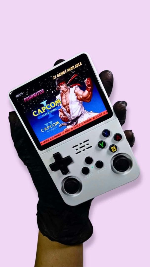 R36S Handheld Retro Game Console (GameBoy Advance; PSP; Nintendo DS, & more) (Category: Nintendo) located in Bulacan. Submitted by whiteconfetto (Listing ID 1466769033, Image 3). Description: Display: 3.5-inch IPS OCA full-lamination screen with a 640 × 480 resolution (4:3 aspect ratio) • Processor (CPU): Rockchip RK3326 quad-core 64-bit (ARM Cortex-A35 up to 1.5 GHz – 1.8 GHz) • Graphics (GPU): Mali-G31 MP2 • Memory (RAM): 1GB DDR3 / DDR3L • Ope