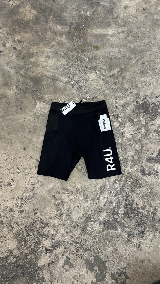 R4U Running Tights with Pockets (Category: Shorts) located in Mandaluyong City. Submitted by dhanlumanas (Listing ID 1466770777, Image 1). Description: - Brand new with original tags attached - Colors available: Black and Dark Green - Ribbed texture material with elastic waistband and drawstring - Convenient side pockets and a secure back zip pocket - Features signature R4U branding - Bonus: Includes a Cadence fuel packet inside the pocket R4U - 