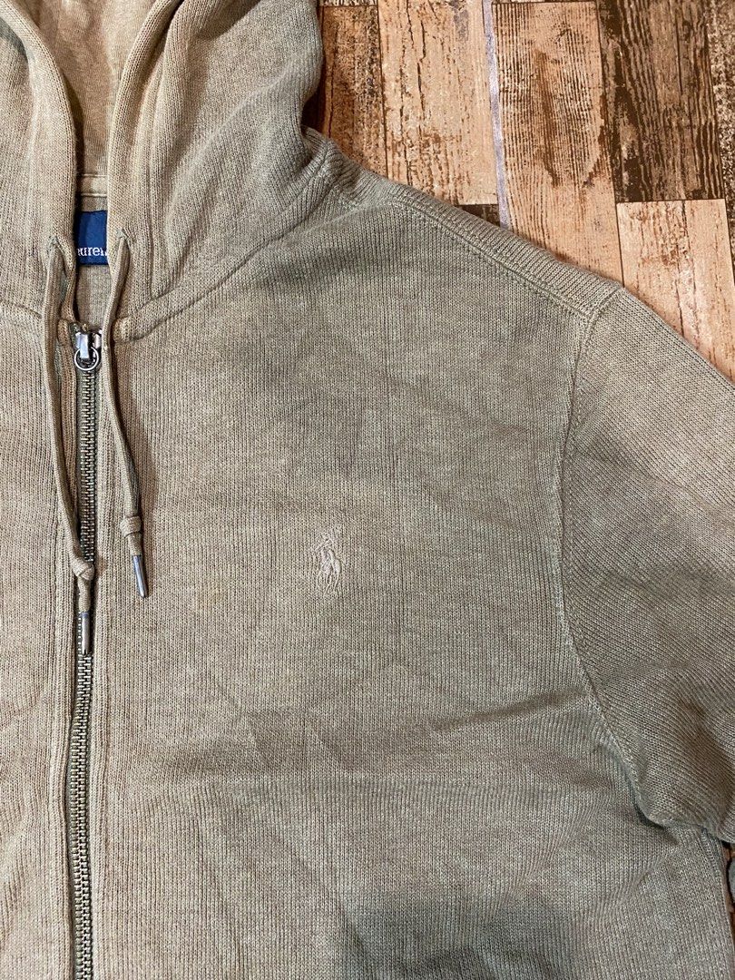 Ralph Lauren cord type zip up jacket (Category: Coats, Jackets and Outerwear) located in Manila. Submitted by guud_findsph (Listing ID 1466715934, Image 2). Description: Excellent conditiin Issue: minimal scract inside and missing upper puller ng zipper Color rate 9.5/10 Size medium Dimes 21/27.