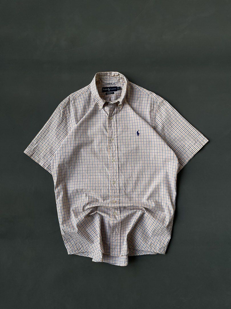 Ralph Lauren Stripes Button Down Polo (Category: Activewear) located in Malasiqui. Submitted by blank_wave (Listing ID 1466726907, Image 1). Description: M on tag 22x28 no issue 10/10 color rate excellent condition .