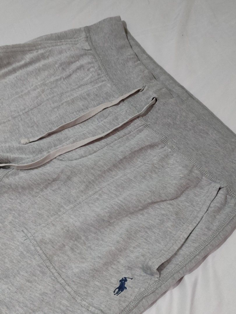 Ralph Lauren sweatpants (Category: Joggers) located in Taguig. Submitted by joshferarro_ (Listing ID 1466745092, Image 2). Description: .