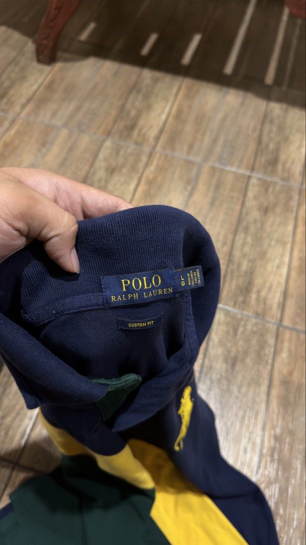 RALPH LAUREN VINTAGE POLO (Category: Tshirts & Polo Shirts ) located in Manila. Submitted by urban.vintage (Listing ID 1466731997, Image 2). Description: ISSUE: NONE (NEED WASH) MOP :GCASH (NO COD) SHIP VIA: LALAMOVE & J&T LOCATION: PASIG CITY LENGTH: 32 WIDTH : 24.