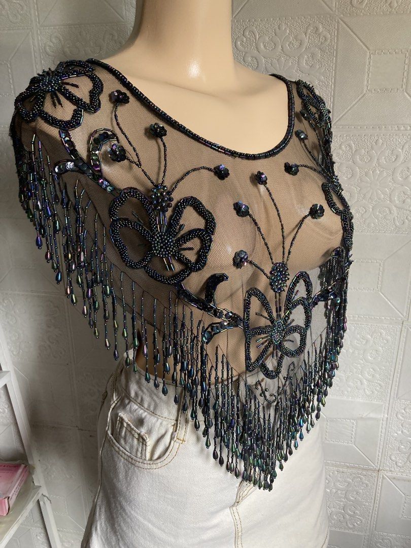 Rare Vintage Style Beaded Capelet (Category: Scarves) located in Malaybalay. Submitted by spl3ndd_artifacts (Listing ID 1466772945, Image 2). Description: super nice details .