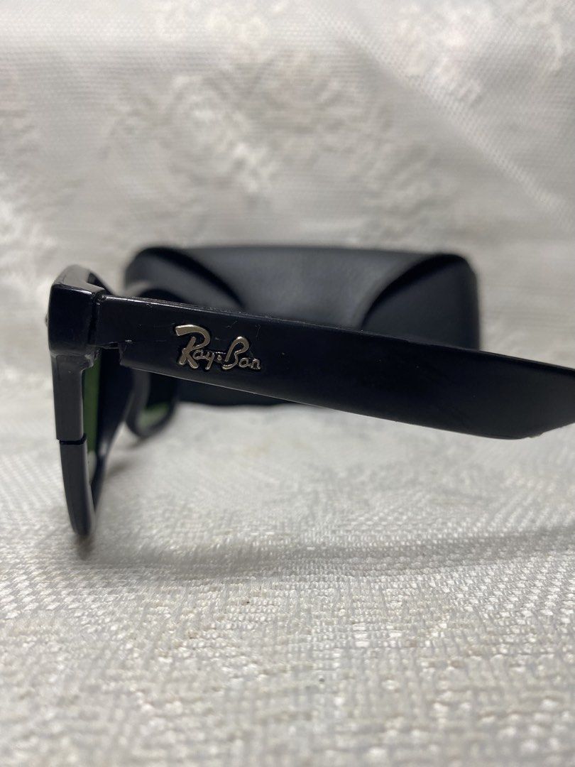 Ray ban classic wayferer (Category: Sunglasses & Eyewear) located in Angeles City. Submitted by noagrace (Listing ID 1466594883, Image 2). Description: Ray-Ban Original Wayfarer Classic sunglasses in polished black with classic green lenses. Flawed frame Can be fix With the original case P750.