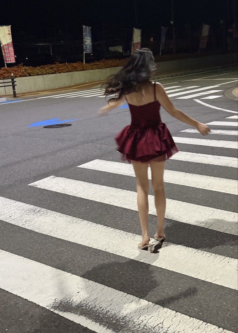 Red birthday dress (Category: Evening dresses & gowns) located in Manila. Submitted by mariadarna (Listing ID 1466768464, Image 3). Description: Super quality worn once bought in Japan. ganda ng tela fitting and everything 🥰 small ako but since sa Japan medium nag fit sakin .