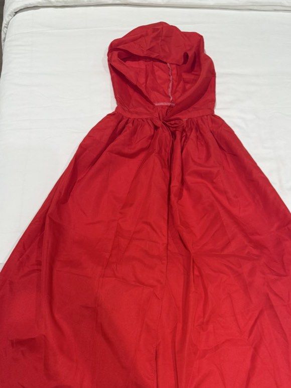Red Hooded Cape (Category: Coats, Jackets and Outerwear) located in San Juan City. Submitted by eunicezcloset (Listing ID 1466635704, Image 1). Description: - Red cape - Perfect for Red Riding Hood costumes or superhero costumes! - has some flaws but barely noticeable - MOD: lalamove, j&t.