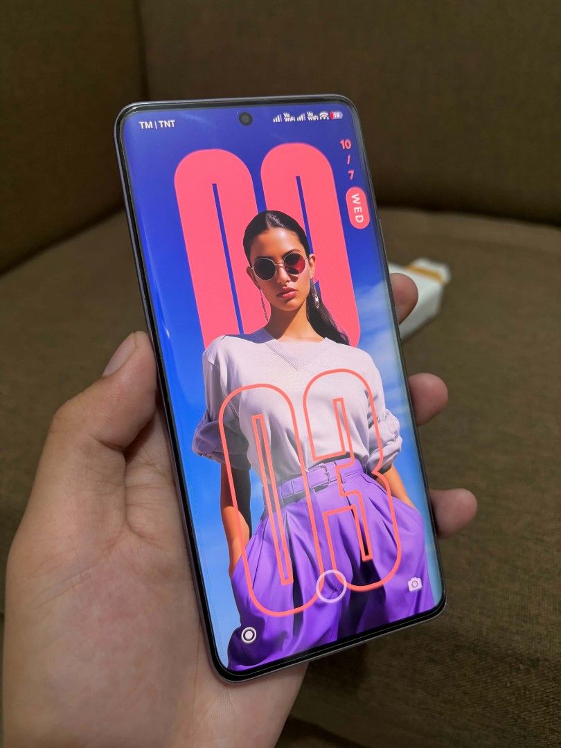 Redmi Note 14 Pro Plus 5G 512 gb (Category: Xiaomi) located in Rizal. Submitted by lawrencervra (Listing ID 1466730868, Image 1). Description: Redmi Note 14 Pro + 5G 12/512 open swap sa lower unit na may add good condition, still presentable issue: slight amoled faint marks, not noticeable. di nakaka apekto sa performance inclusions: unit, case & orig 120W adapter and cable san mateo rizal loc pickup or meetup.