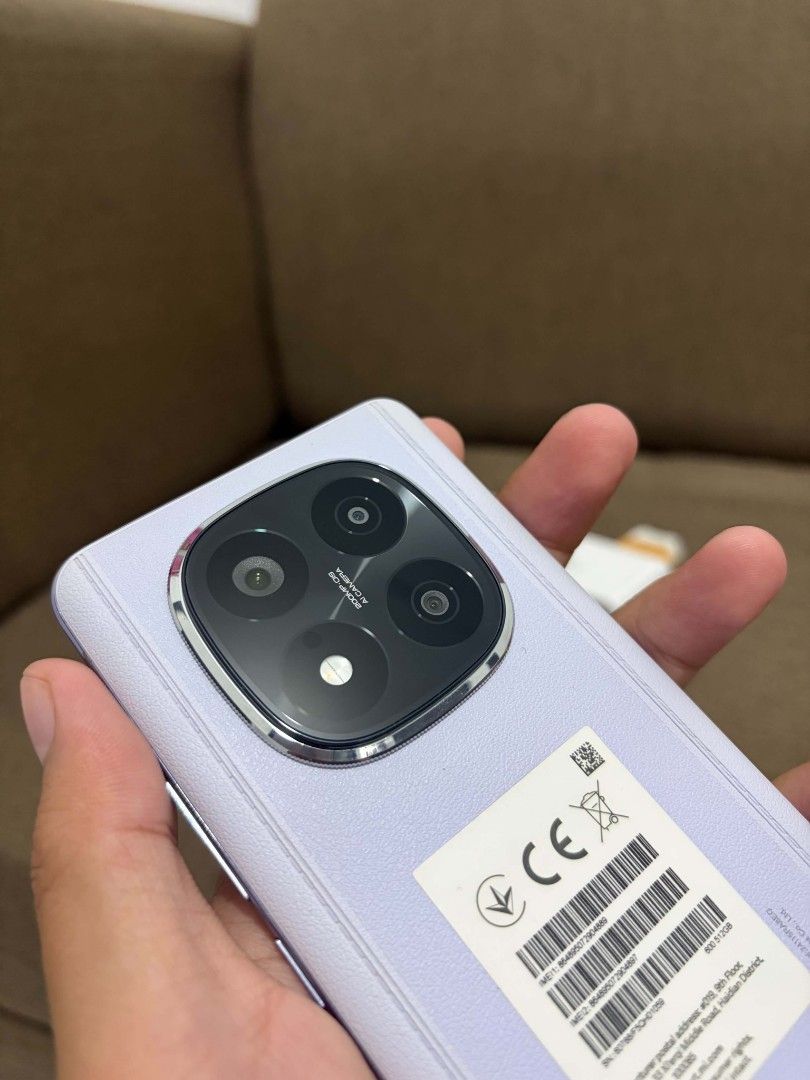 Redmi Note 14 Pro Plus 5G 512 gb (Category: Xiaomi) located in Rizal. Submitted by lawrencervra (Listing ID 1466730868, Image 3). Description: Redmi Note 14 Pro + 5G 12/512 open swap sa lower unit na may add good condition, still presentable issue: slight amoled faint marks, not noticeable. di nakaka apekto sa performance inclusions: unit, case & orig 120W adapter and cable san mateo rizal loc pickup or meetup.