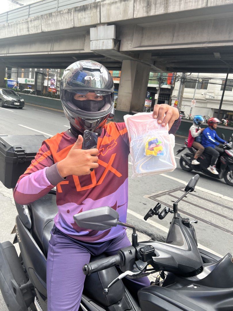 Review Listing for dear buyer (Category: Community) located in Manila. Submitted by honey.001 (Listing ID 1466574547, Image 1). Description: Temporary listing for review purposes.