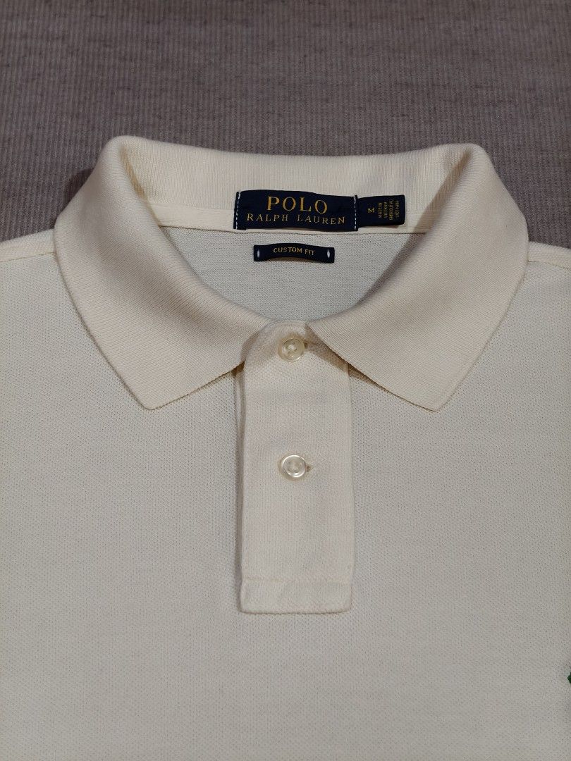 RL CREAM (Category: Tshirts & Polo Shirts ) located in Baliuag. Submitted by vk_thrift01 (Listing ID 1466736765, Image 3). Description: RL CREAM DIMES: 20 X 27 FRONT 29 BACK CONDI: EXCELLENT CONDITION COLOR RATE: 9.8/10 ISSUE: MINIMAL REPAIRED SLITS ONYL! (NOT VISIBLE) NOTE: ‼️‼️‼️ 📌ALL ITEMS ARE THRIFTED NOT BRANDNEW SO KINDLY MANAGE YOUR EXPECTATIONS. 📌ALL ITEMS ARE NEEDS WASH 📌COLOR MAY SLIGHTLY DIFFER DUE TO LIGHTING CONDITION 📌NO CANCELA