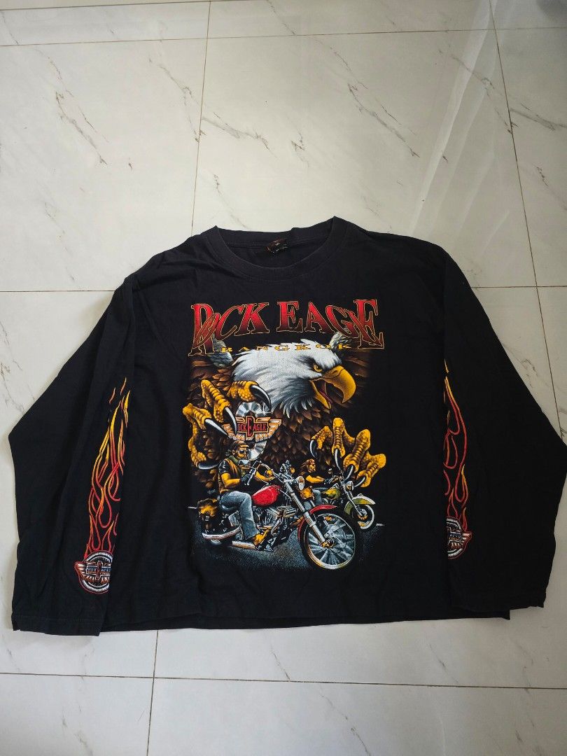 Rock eagle (Category: Coats, Jackets and Outerwear) located in Cainta. Submitted by bossneil (Listing ID 1466677102, Image 1). Description: Rock eagle vintage Altered length 27x27 boxy.
