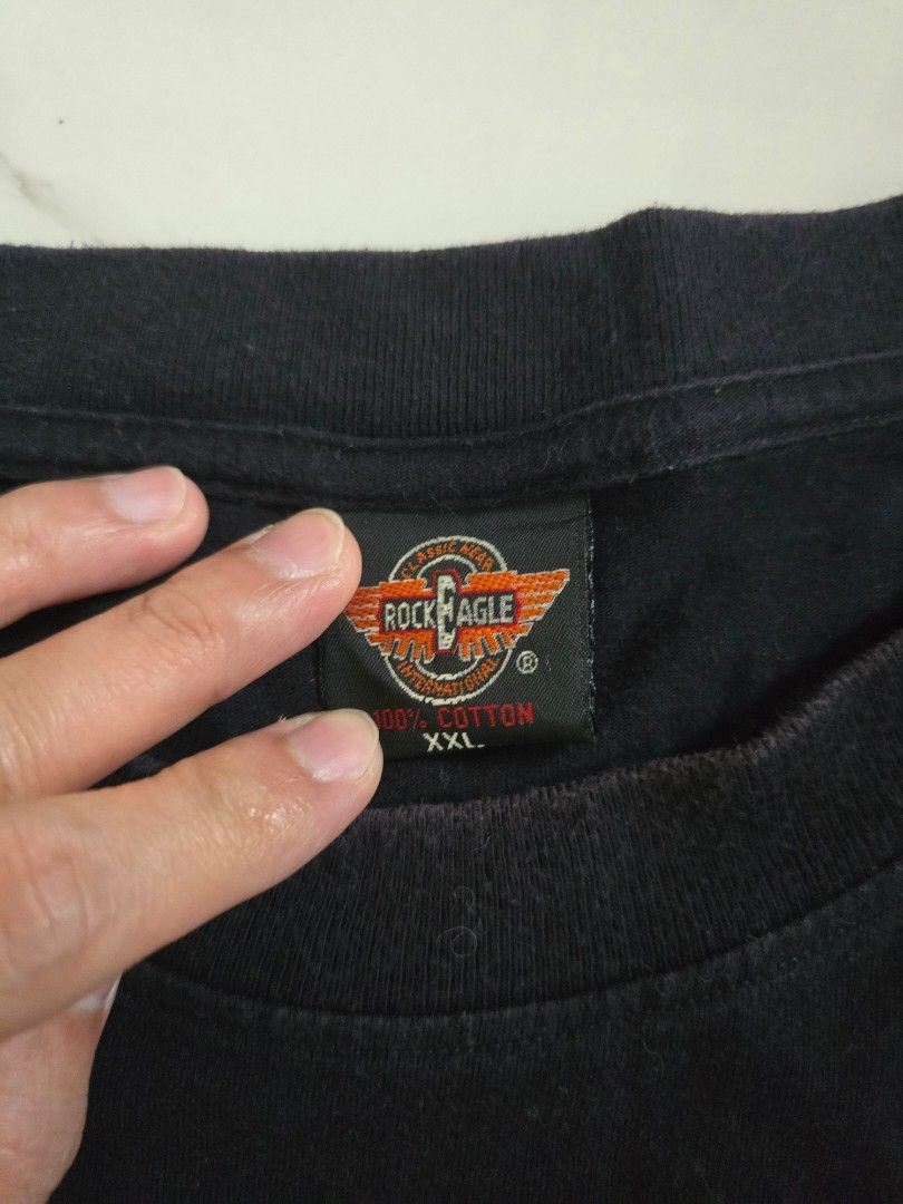Rock eagle (Category: Coats, Jackets and Outerwear) located in Cainta. Submitted by bossneil (Listing ID 1466677102, Image 2). Description: Rock eagle vintage Altered length 27x27 boxy.