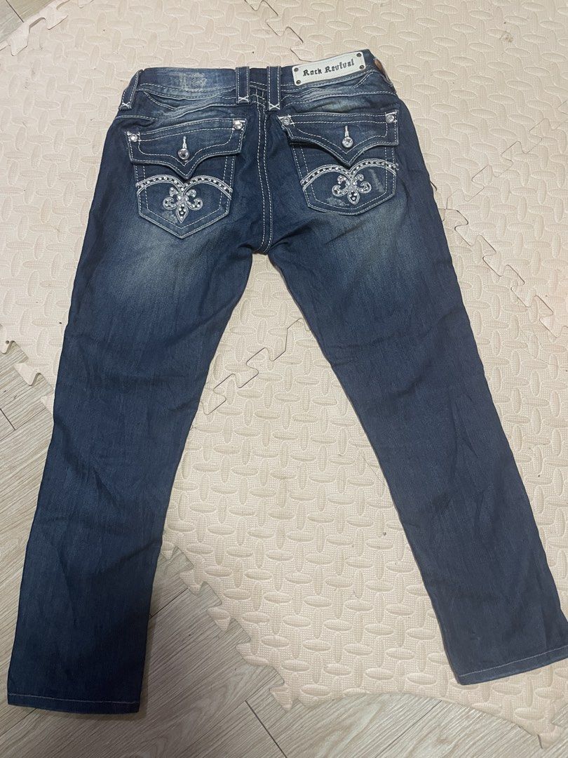 Rock Revival Jeans (Category: Jeans) located in Cebu City. Submitted by botixc123 (Listing ID 1466577781, Image 2). Description: Size : 26 ( fit to 28-30) Length : 34 .