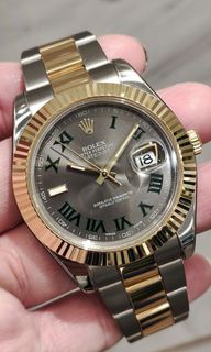 (Category: ) located in . Submitted by mike.luxurywatches (Listing ID 1466613581, Image 1). Description: .
