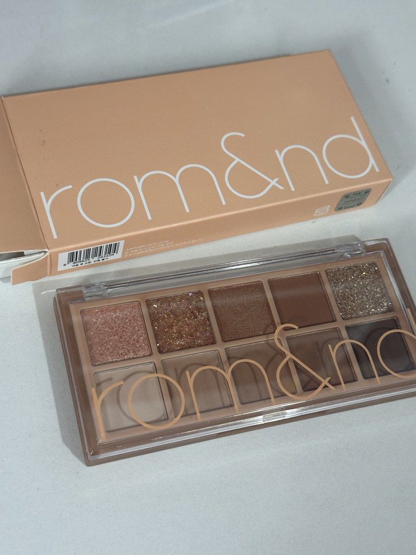 Rom&nd Better Than Palette Shadow (Category: Makeup) located in Manila. Submitted by rhirhi.21 (Listing ID 1466616249, Image 1). Description: - Brand: Rom&nd - Type: 10-shade eyeshadow palette featuring versatile neutral browns, buttery mattes, and dazzling glitters - Condition: Brand new, unused - Packaging: Comes complete with original outer paper packaging.