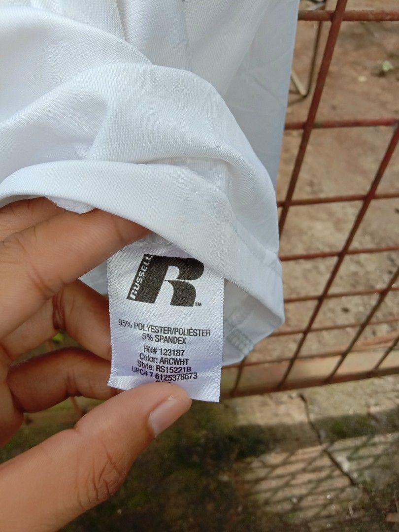 RUSSELL dri-fit shirt (Category: Tshirts & Polo Shirts ) located in Manila. Submitted by adinsthrift (Listing ID 1466618933, Image 3). Description: RUSSELL dri-fit shirt SIZE- 2XL L-31 W-26 10/10 CONDI 10/10 COLOR RATE NO ISSUE!.