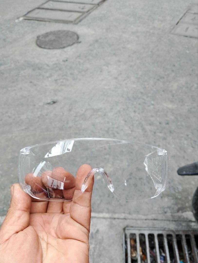 Safety Goggles Color: Dark (Category: Everything Else Others) located in Manila. Submitted by 09171479278_elsie. (Listing ID 1466648766, Image 1). Description: Safety Goggles Color: Dark.