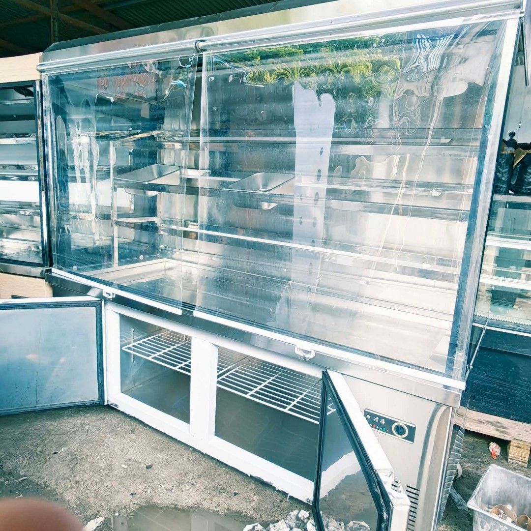 SALAD DISPLAY CHILLER WITH UNDERCOUNTER FREEZER (Category: Refrigerators and Freezers) located in Taguig. Submitted by jasminefuentes286 (Listing ID 1466646252, Image 1). Description: .