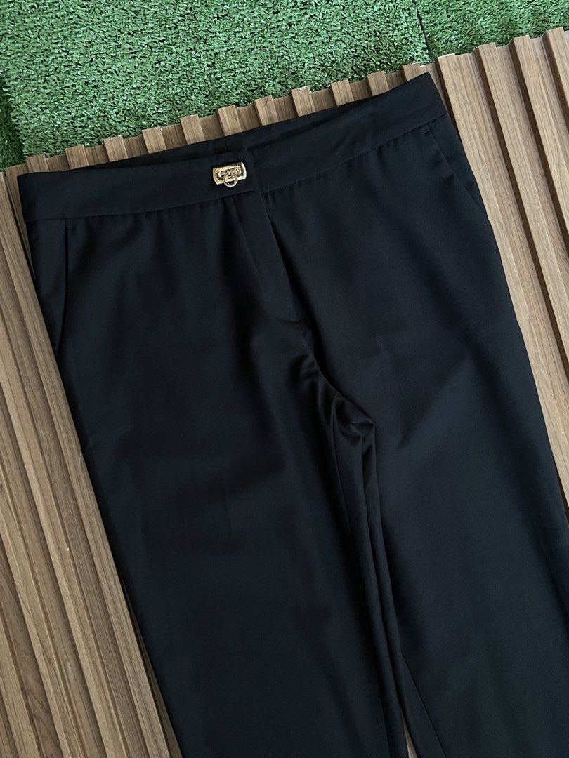 SALVATORE FERRAGAMO - MINIMALIST DESIGN TROUSER (Category: Trousers) located in Bacolod City. Submitted by timelessbyjosh (Listing ID 1466624968, Image 3). Description: BEST FOR CASUAL & FORMAL OUTFITS SIZE : LARGE ACTUAL COLOR : BLACK COLOR RATE : 9. 5 OUT OF 10 CONDITION : EXCELLENT MATERIAL : 100 % COTTON MADE IN : CHINA FLAWS : NONE DIMENSIONS WAIST - 32 LENGTH - 35. 5 THIGH - 10. 5 LEG OPENING - 6 MEASUREMENT TAKEN WHILE LAYING FLAT. PLEASE 