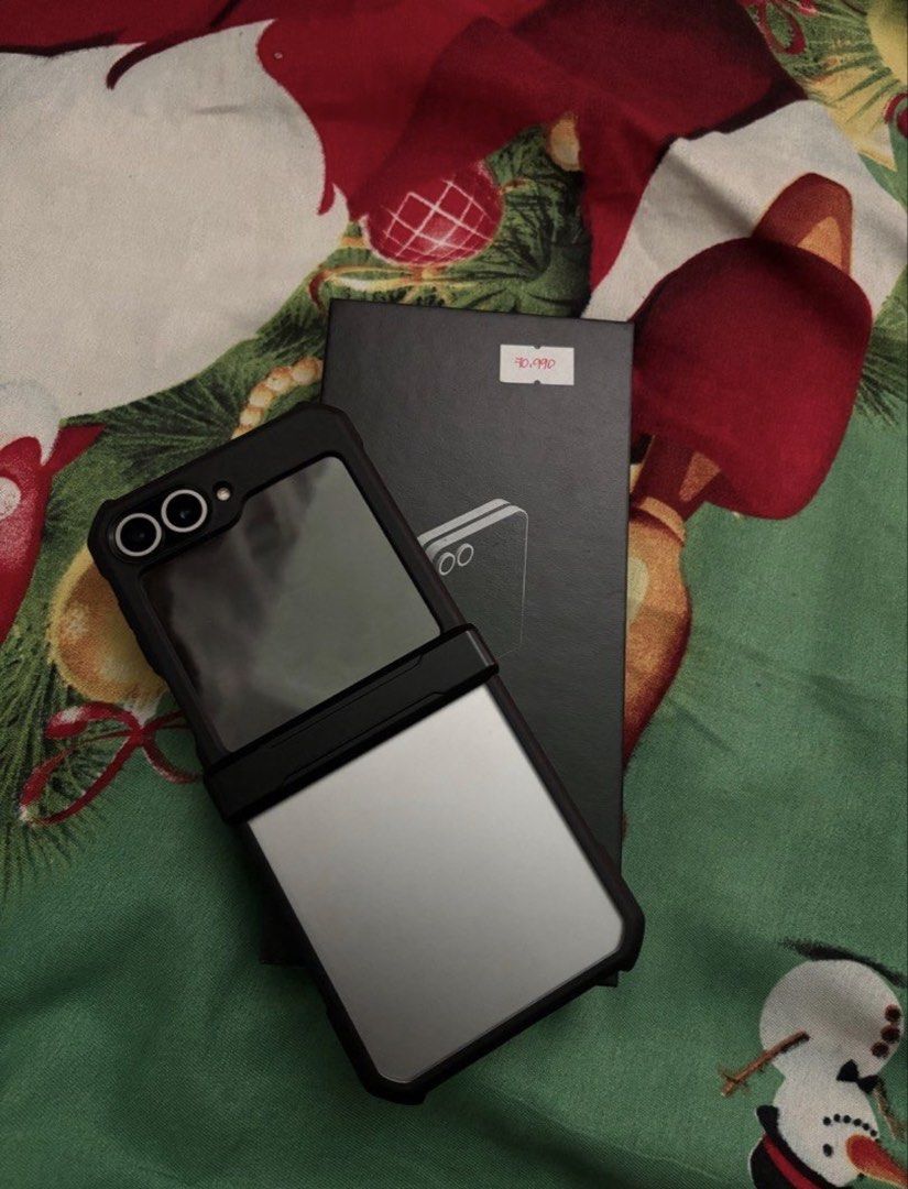 Samsung flip 6 (Category: Samsung) located in San Pedro. Submitted by krody (Listing ID 1466726329, Image 1). Description: .