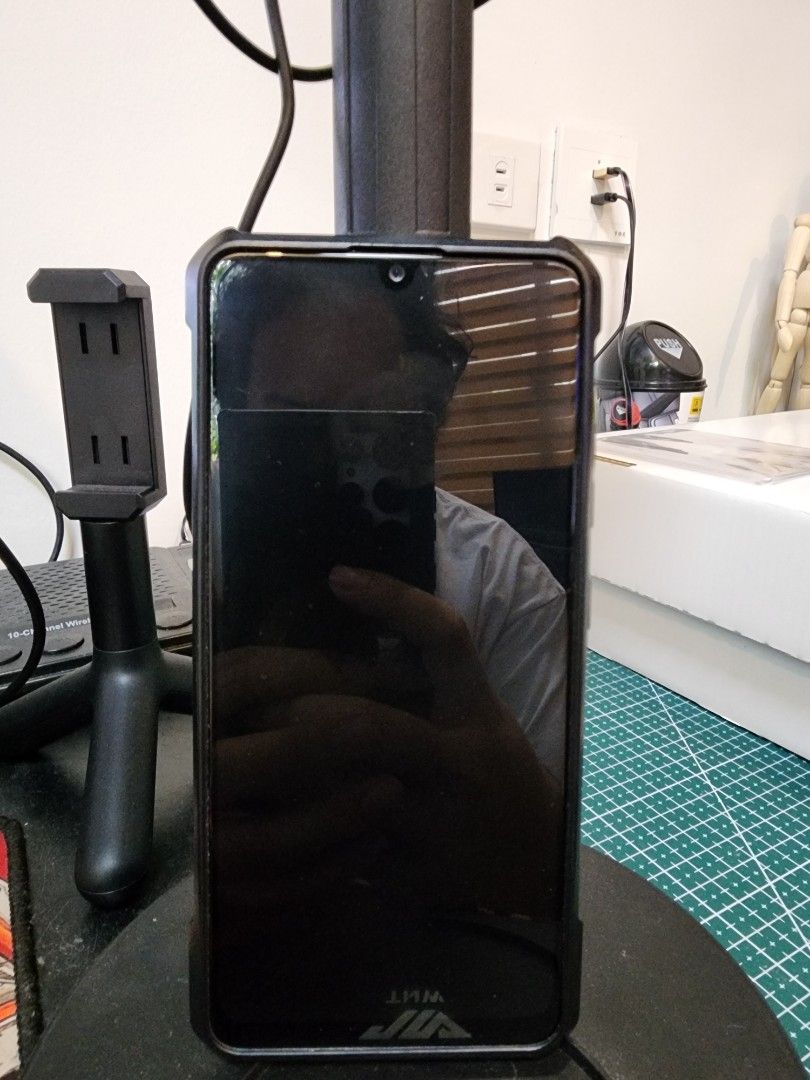 Samsung Galaxy A32 (Category: Samsung) located in Bocaue. Submitted by migstcg (Listing ID 1466740687, Image 2). Description: - Model: Samsung A32 (Galaxy series) - Storage: 128GB - Color: Elegant Purple - Condition: Good physical and working condition, comes with a sturdy protective case - Features: Vibrant display, multi-lens camera setup, clean screen - Ready for meetups or shipping.