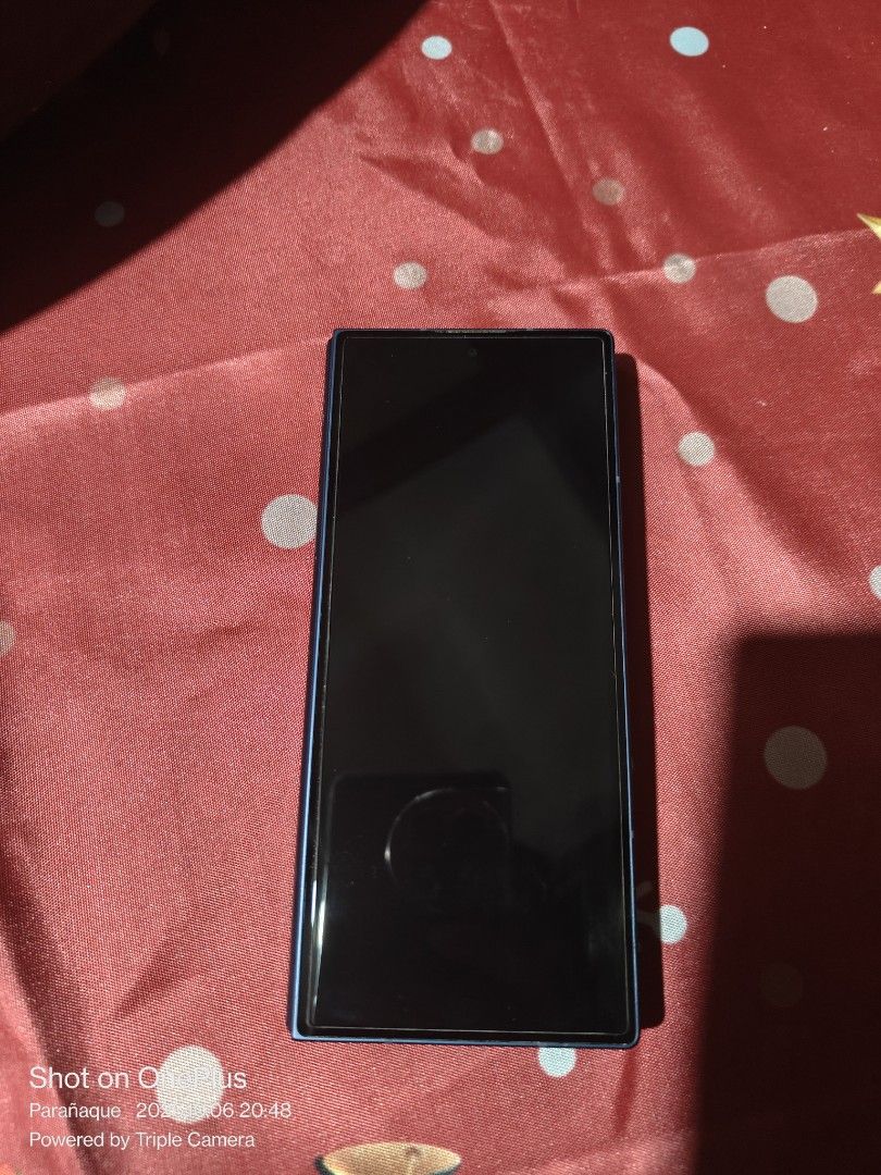 Samsung Galaxy Z Fold 6 (Category: Samsung) located in Paranaque City. Submitted by silenttree.712254 (Listing ID 1466572442, Image 1). Description: For Sale Samsung Galaxy Z Fold 6 Openline and NTC approved Very slight cosmetic flaws but nonetheless in pristine condition. Lady owned, check to sawa on meet. Semi-negotiable.