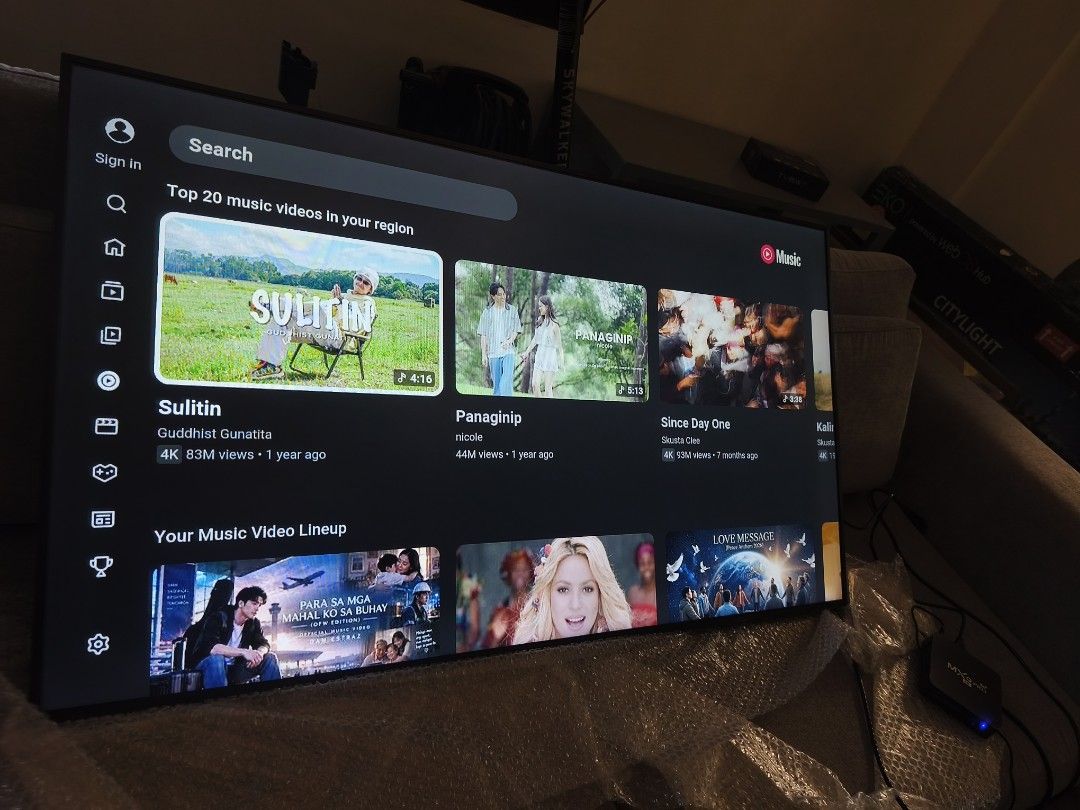 Samsung Professional Display PMF Series 49 (Category: TV) located in Tarlac. Submitted by ibrahimharb81 (Listing ID 1466628238, Image 3). Description: - Samsung 49-inch professional display in fully working condition - Built-in MagicInfo Player S4 powered by TIZEN - IP5x certified with a durable non-glare panel - Sleek 29.9mm depth featuring 6.9mm narrow bezels - Ideal for commercial spaces and heavy digital signage setups used but still in perfe