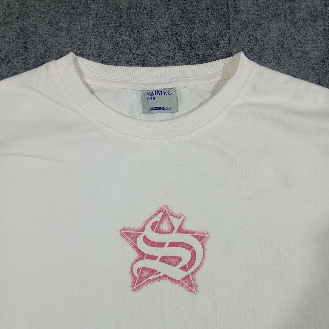 Seimec Graphic T-shirt (Category: Activewear) located in Taguig. Submitted by sito. (Listing ID 1466627014, Image 2). Description: For sale! 📣 Seimec Graphic T-shirt Specs and measurements: • Size XL • Length 30 inches • Width 23 inches Condition Details: • Issue: NONE • Color rate: 10/10 • Overall Condition: 10/10 Asking Price: ~₱444 Transaction Details: Location: Upper Bicutan, Taguig City, Metro Manila, 1633 Payment: Gcash / Maya / Bank Trans