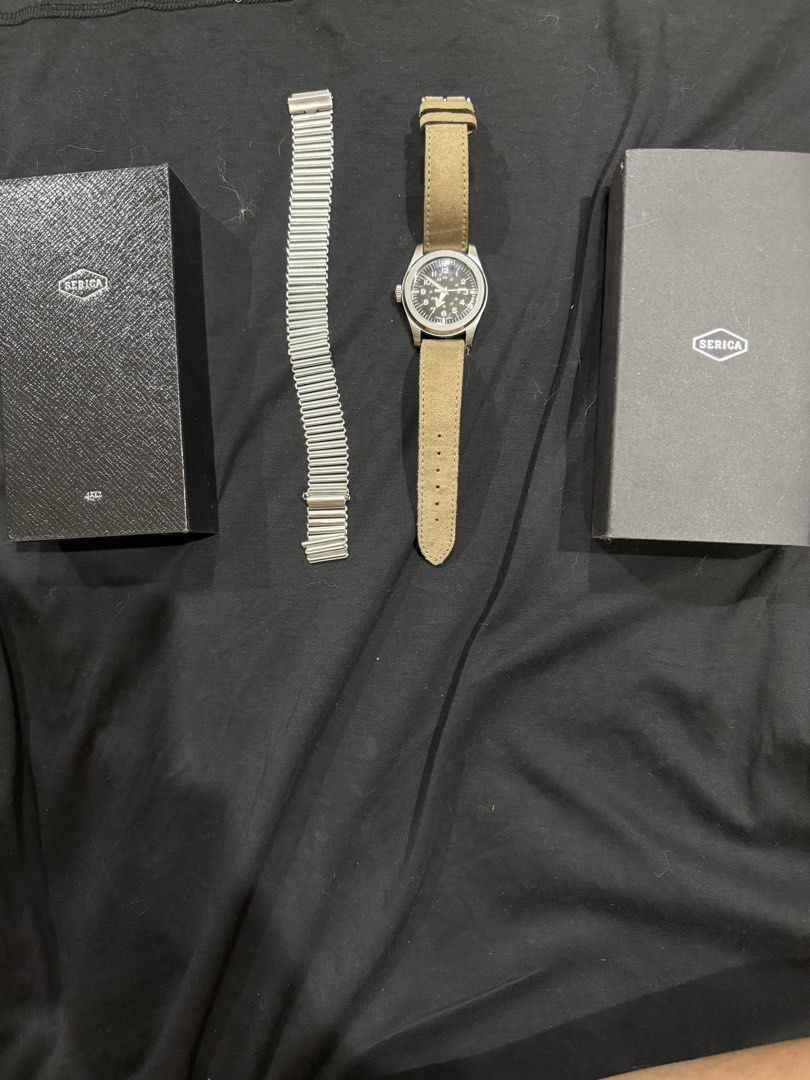 Serica 4512 Commando Destro (Category: Men's Watches) located in Butuan. Submitted by swiftflower.6836d6 (Listing ID 1466655494, Image 1). Description: * Case Size: 37.7mm diameter, 11.3mm thickness, 46mm lug-to-lug, and a 20mm lug width. * Case Material: 316L stainless steel with a brushed finish and a polished chamfered bezel. * Crystal: Domed sapphire crystal. * Water Resistance: 200 meters (20 Bar) with a large screw-down crown. * Movement: S